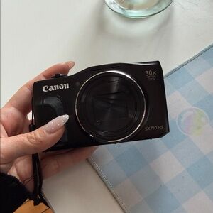 Canon SX710 HS Digital Camera - Black